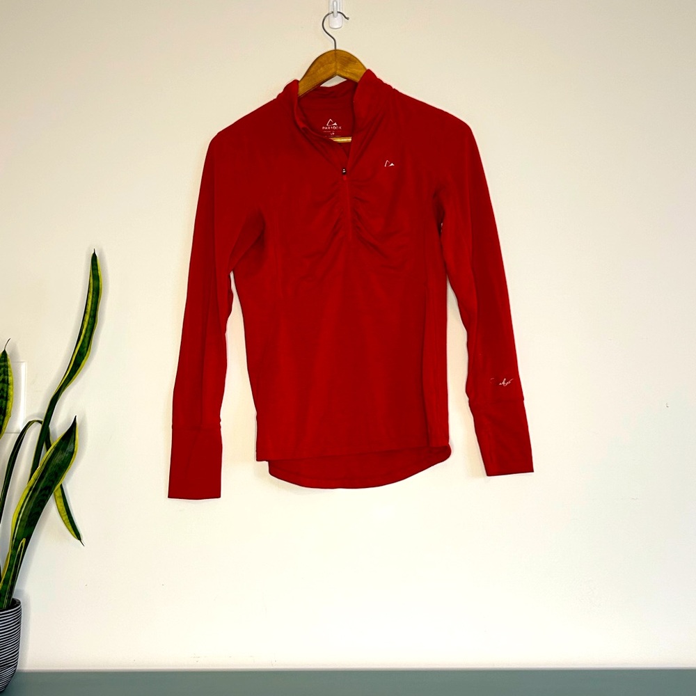 ✨2 for $20✨ Paradox Red Quarter-Zip Pullover – Size Small